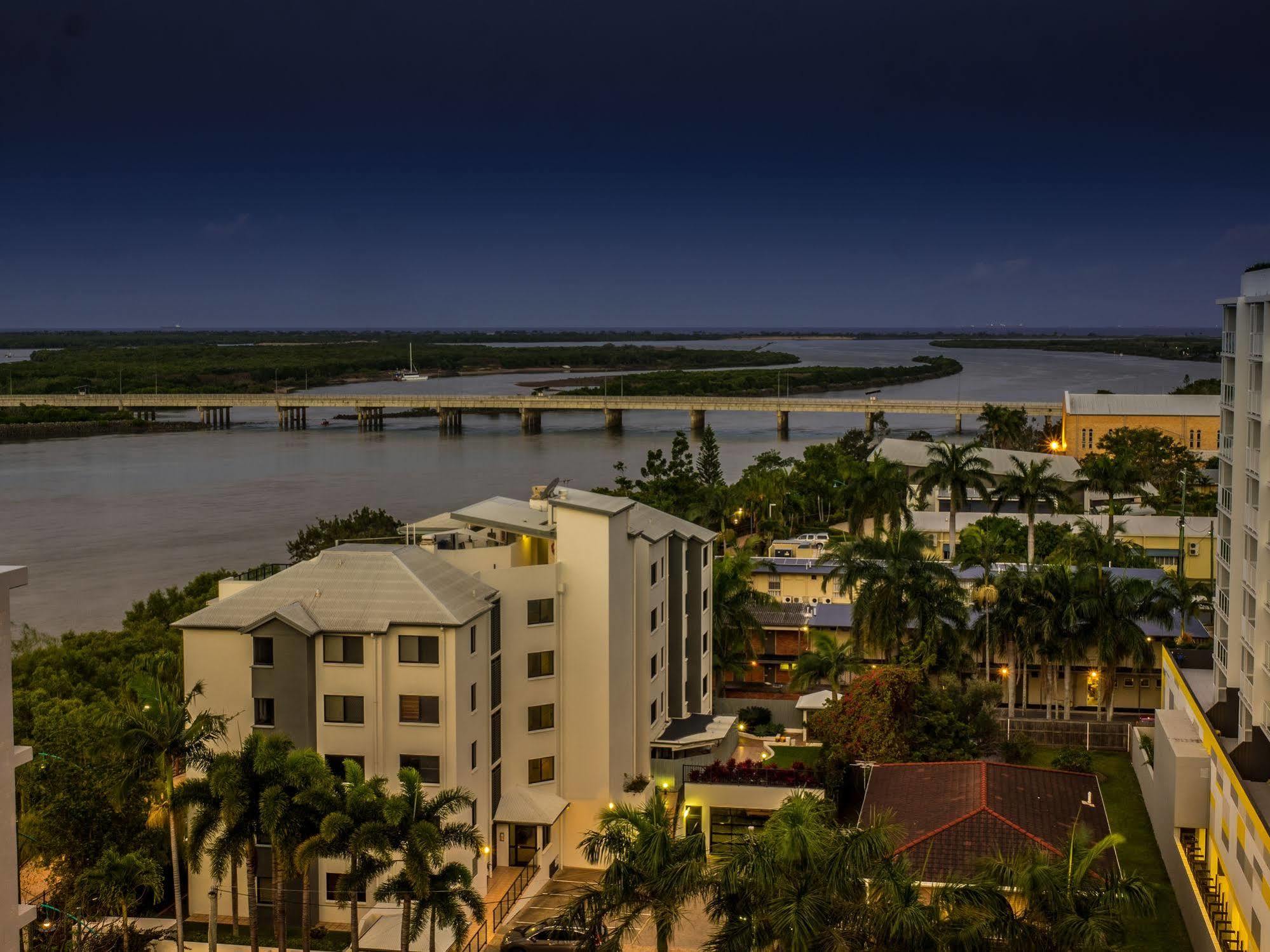Lanai Riverside Apartments Mackay Ngoại thất bức ảnh