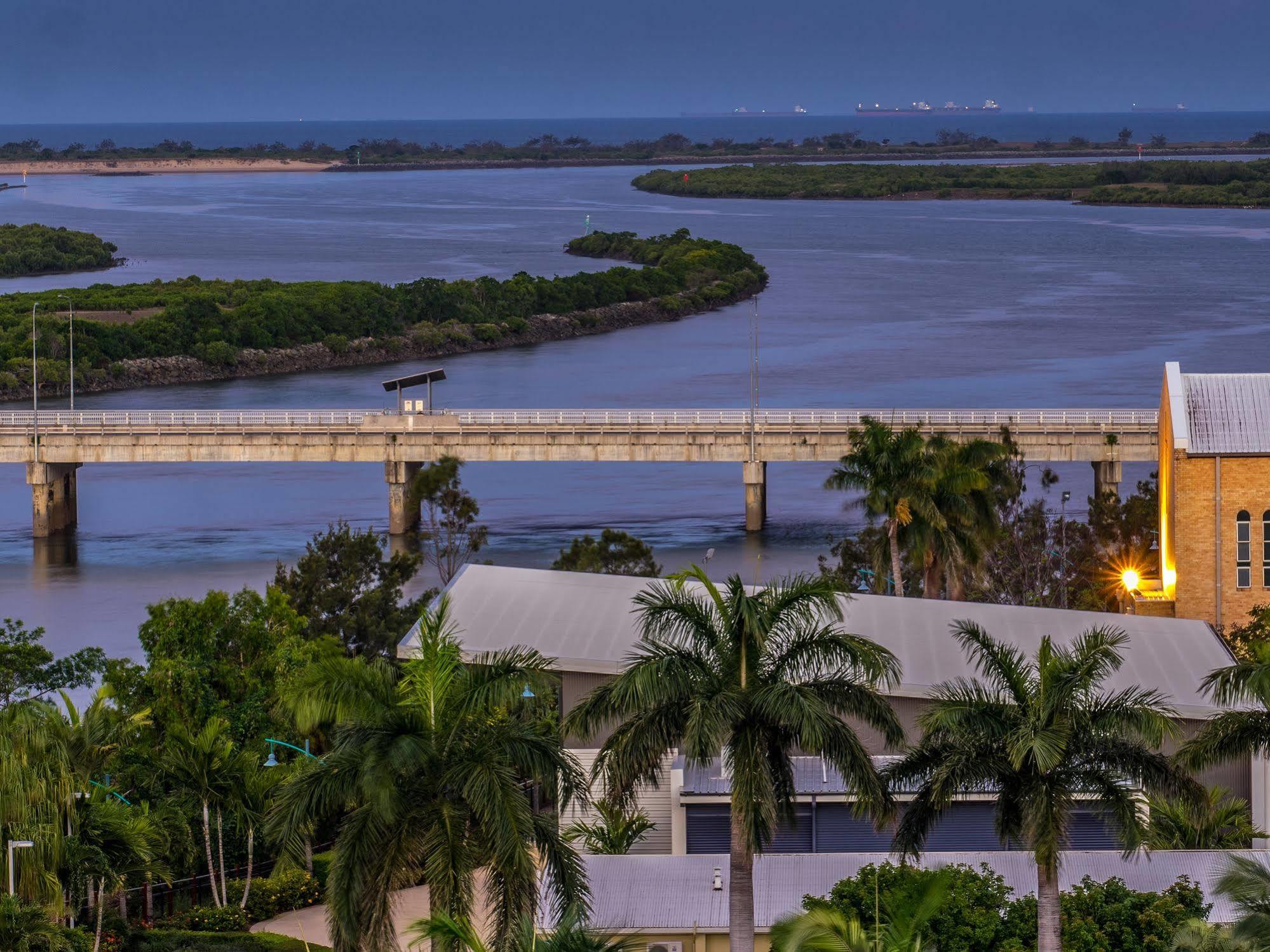 Lanai Riverside Apartments Mackay Ngoại thất bức ảnh